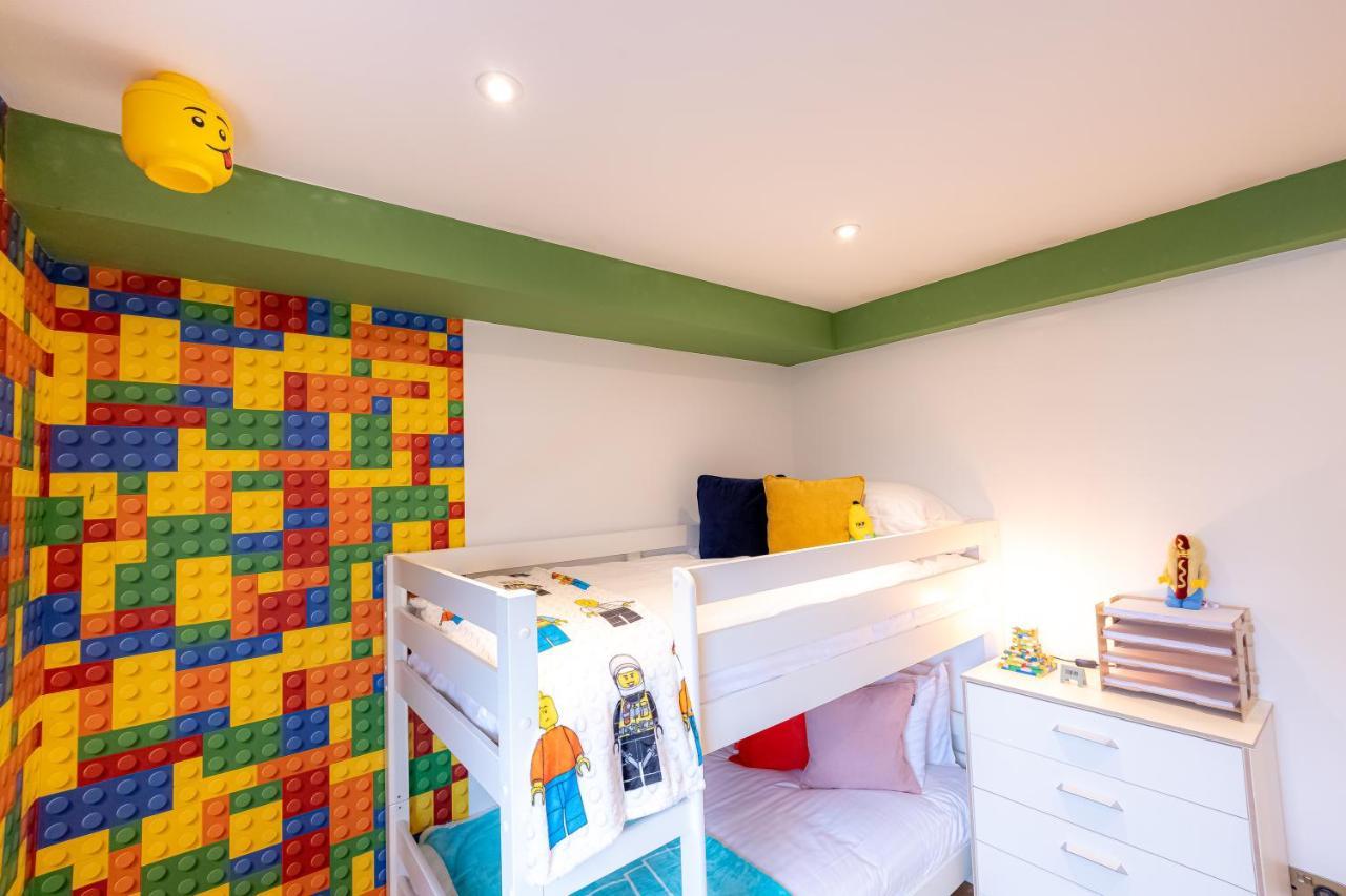 Two-Bedroom Legoland Windsor Resort By Belvilla Slough Bagian luar foto